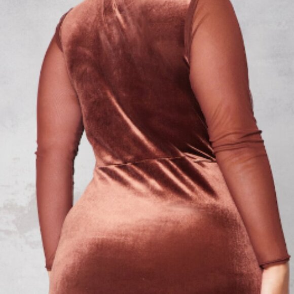 NWT Pretty Little thing Chocolate Velvet Long Sleeve mini dress plus size - Picture 5 of 11